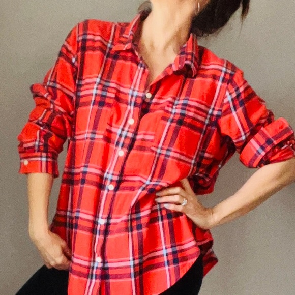 OLD NAVY | Multi Color Plaid Button Down - Picture 2 of 7